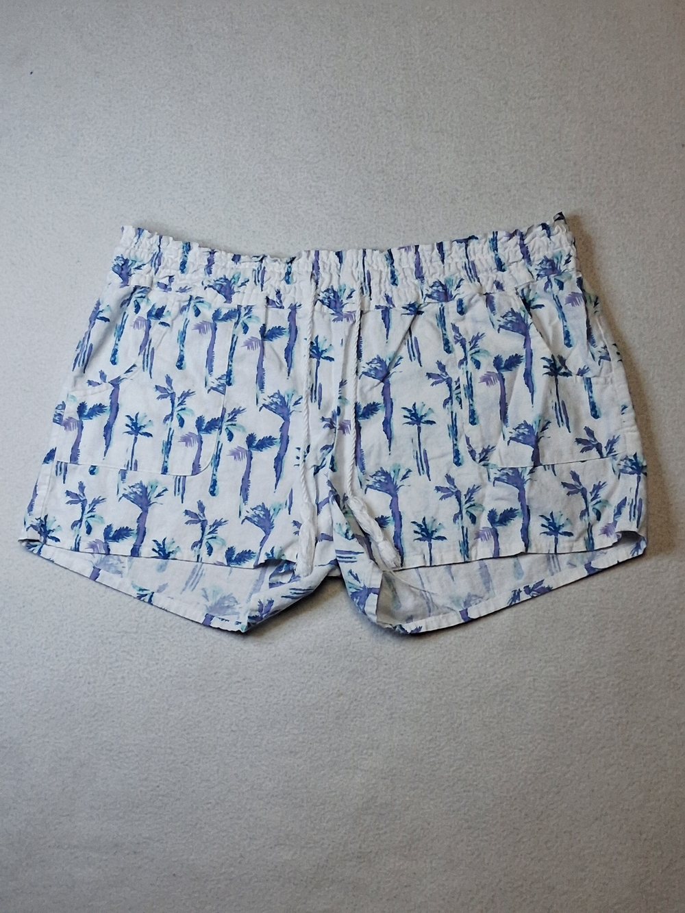 Ripzone White and Blue Palm-Print Elastic Waist Athletic Shorts